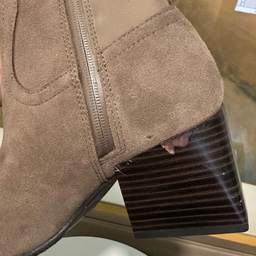 🌸BORN🌸 Tenor Waterproof Knee High Suede Boot Size: 6M
